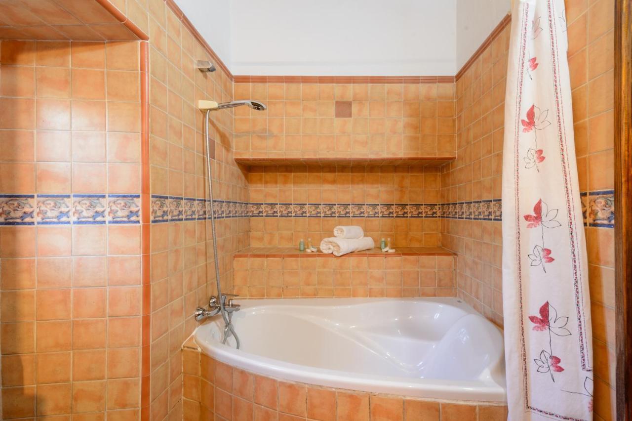Villa Ca Na Bet Sant Llorenc de Balafia Екстериор снимка