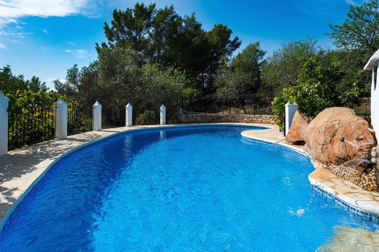 Villa Ca Na Bet Sant Llorenc de Balafia Екстериор снимка